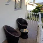 Casa Familiar - Espacosa, Confortavel E Sossegada بيت للعطل