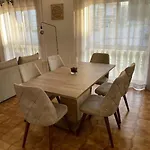 Casa Familiar - Espacosa, Confortavel E Sossegada * Pevidem