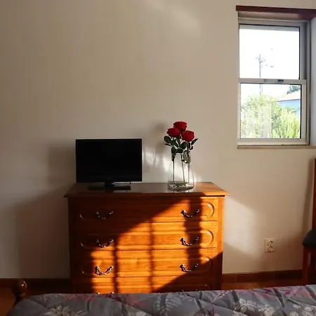 Casa Familiar - Espaçosa, Confortável E Sossegada Casa de Férias *
