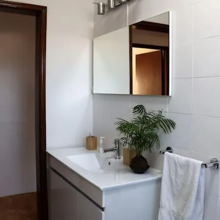 Casa Familiar - Espacosa, Confortavel E Sossegada Holiday home *