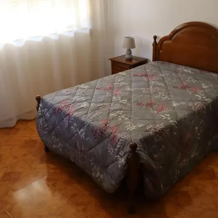 Casa Familiar - Espacosa, Confortavel E Sossegada *