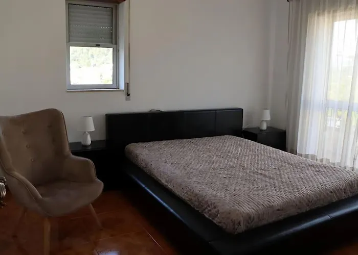 Casa Familiar - Espacosa, Confortavel E Sossegada Dom wakacyjny *