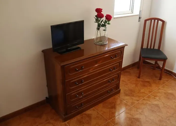 Dom wakacyjny Casa Familiar - Espacosa, Confortavel E Sossegada