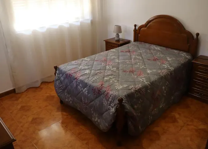 Casa Familiar - Espacosa, Confortavel E Sossegada *